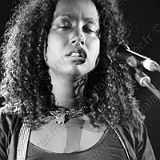 Susheela Raman - Salle Victoire 2 - St Jean de Védas (34-FR) - 05/11/2010  Susheela Raman_20101105 010.jpg