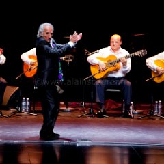 DE TANGOS Y JALEOS